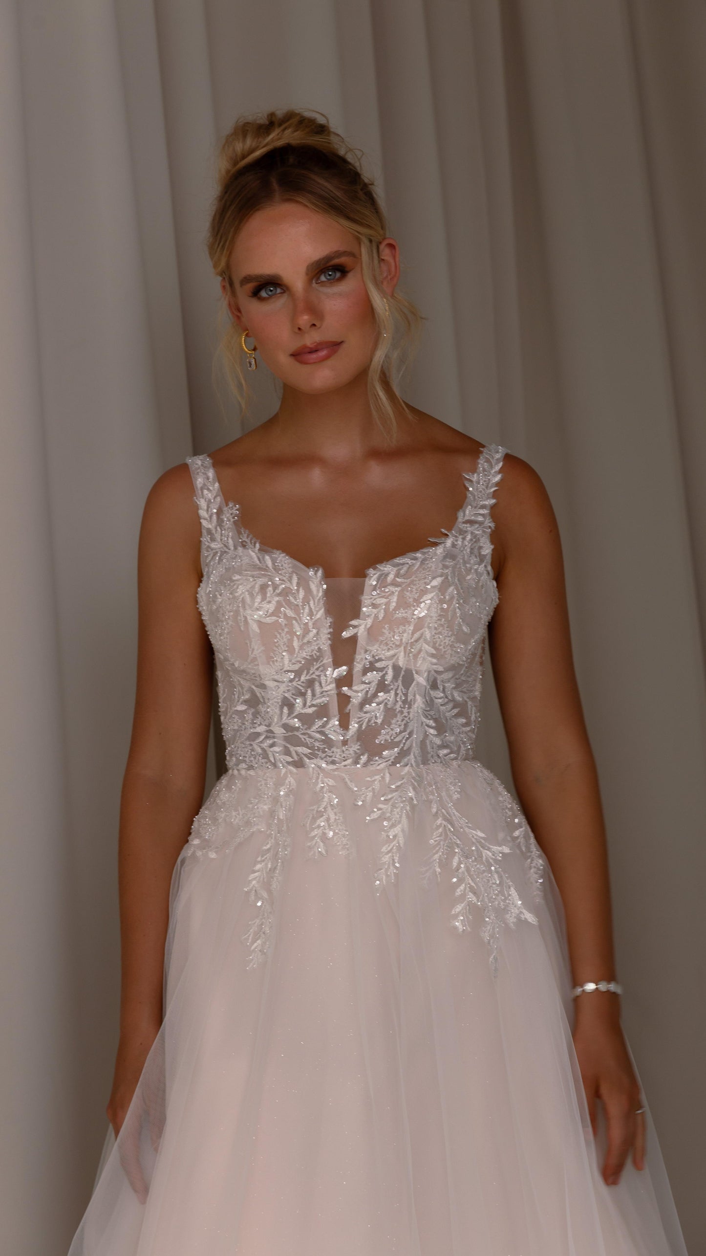 Hazel TC25143