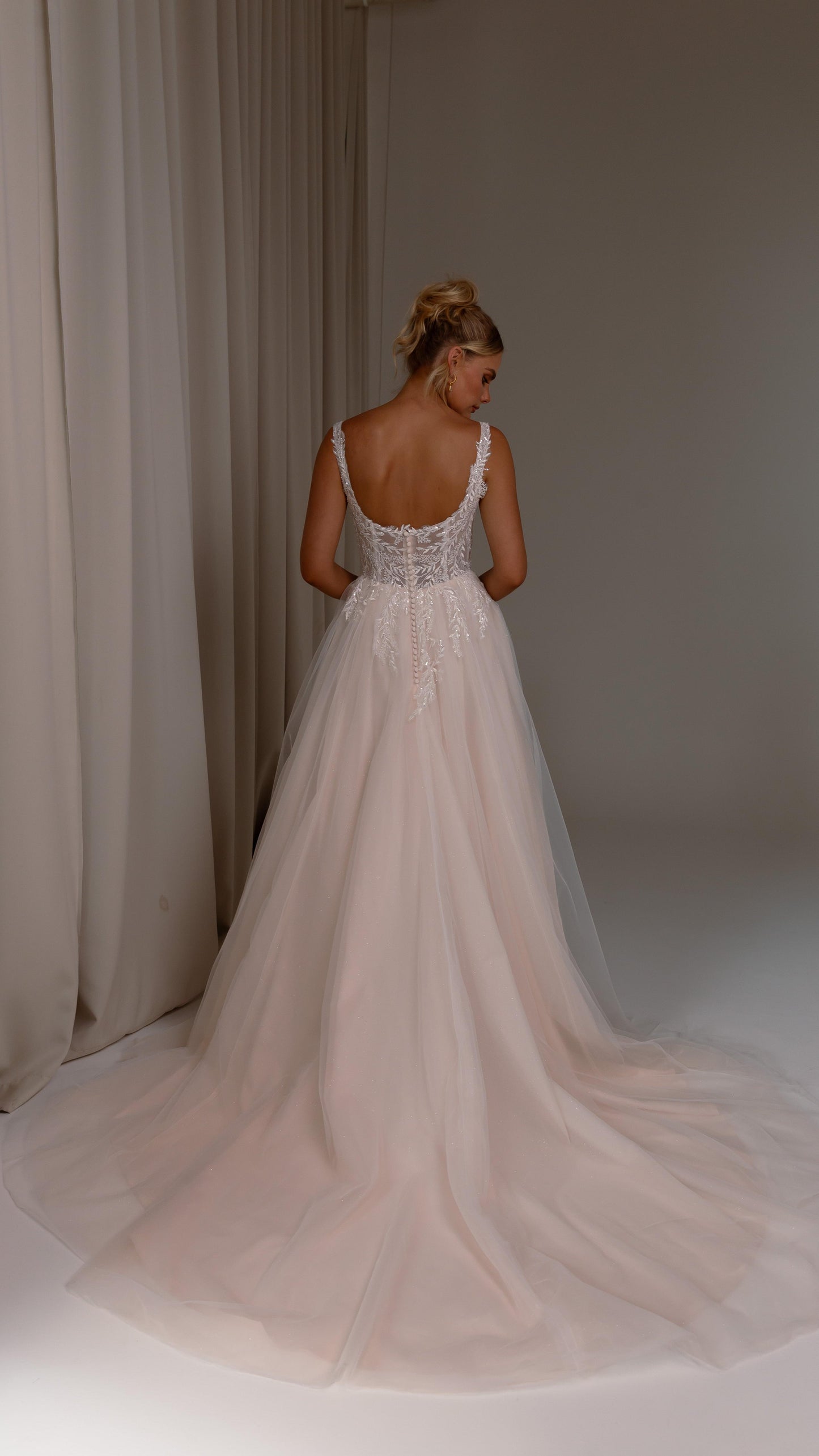 Hazel TC25143