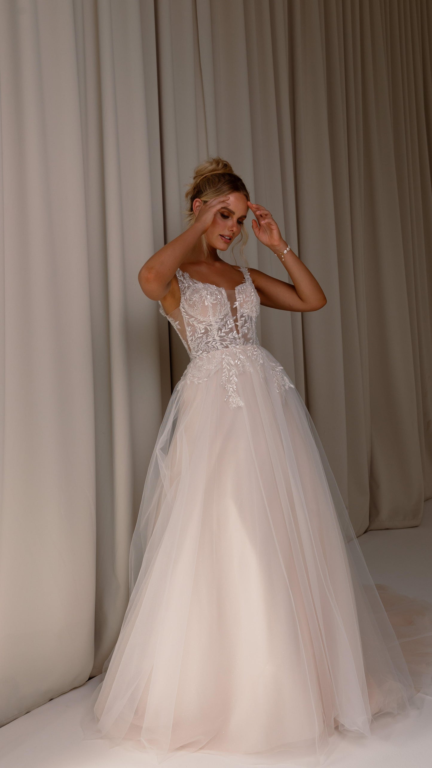 Hazel TC25143