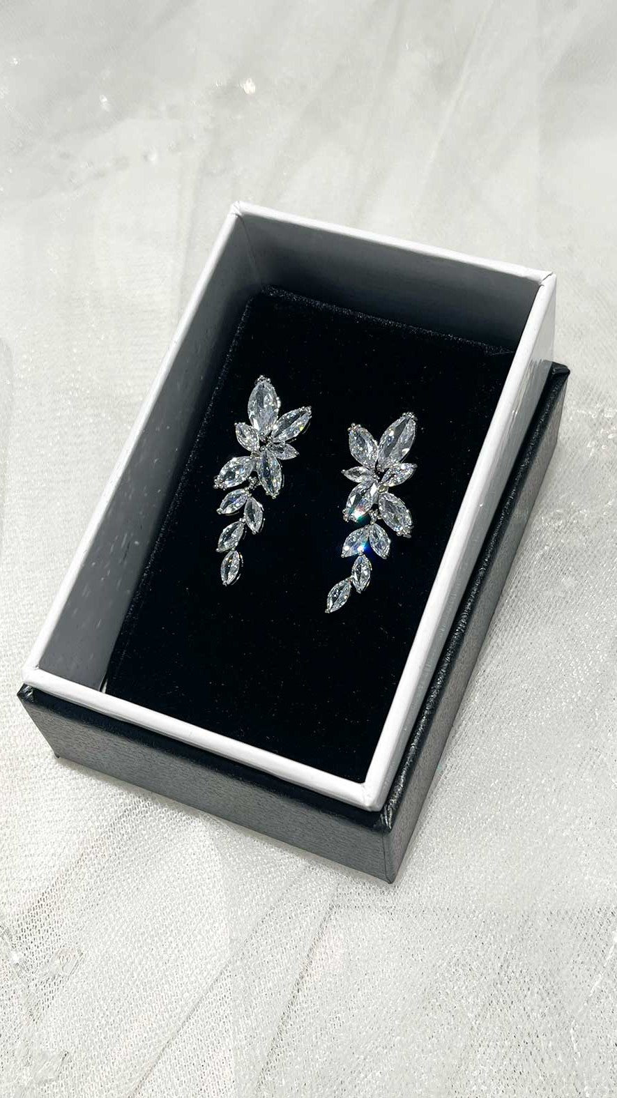 Celia Crystal Earring