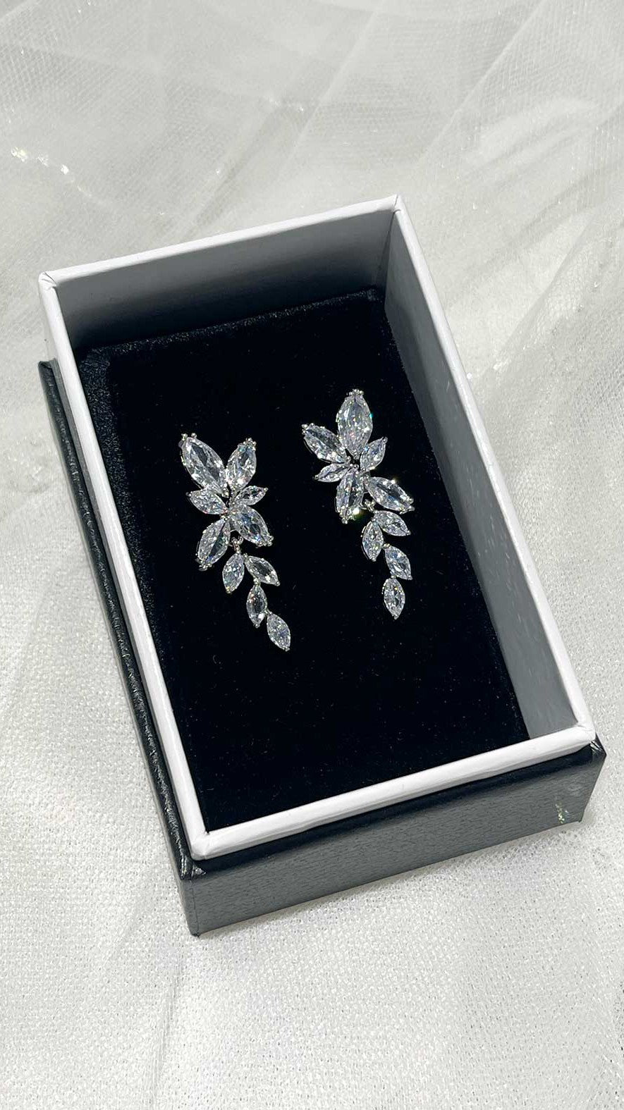 Celia Crystal Earring
