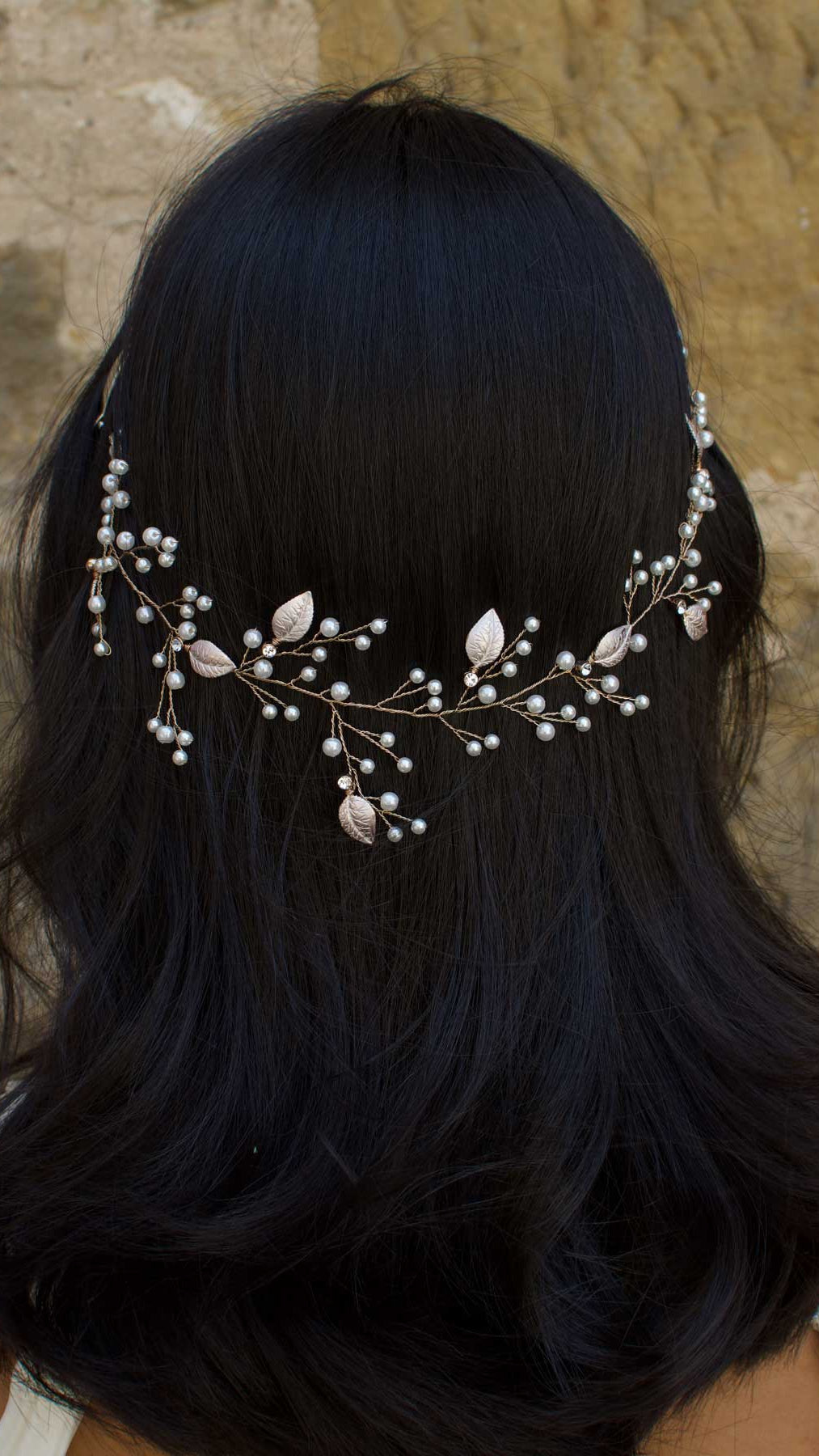 Magnolia Hair Vine