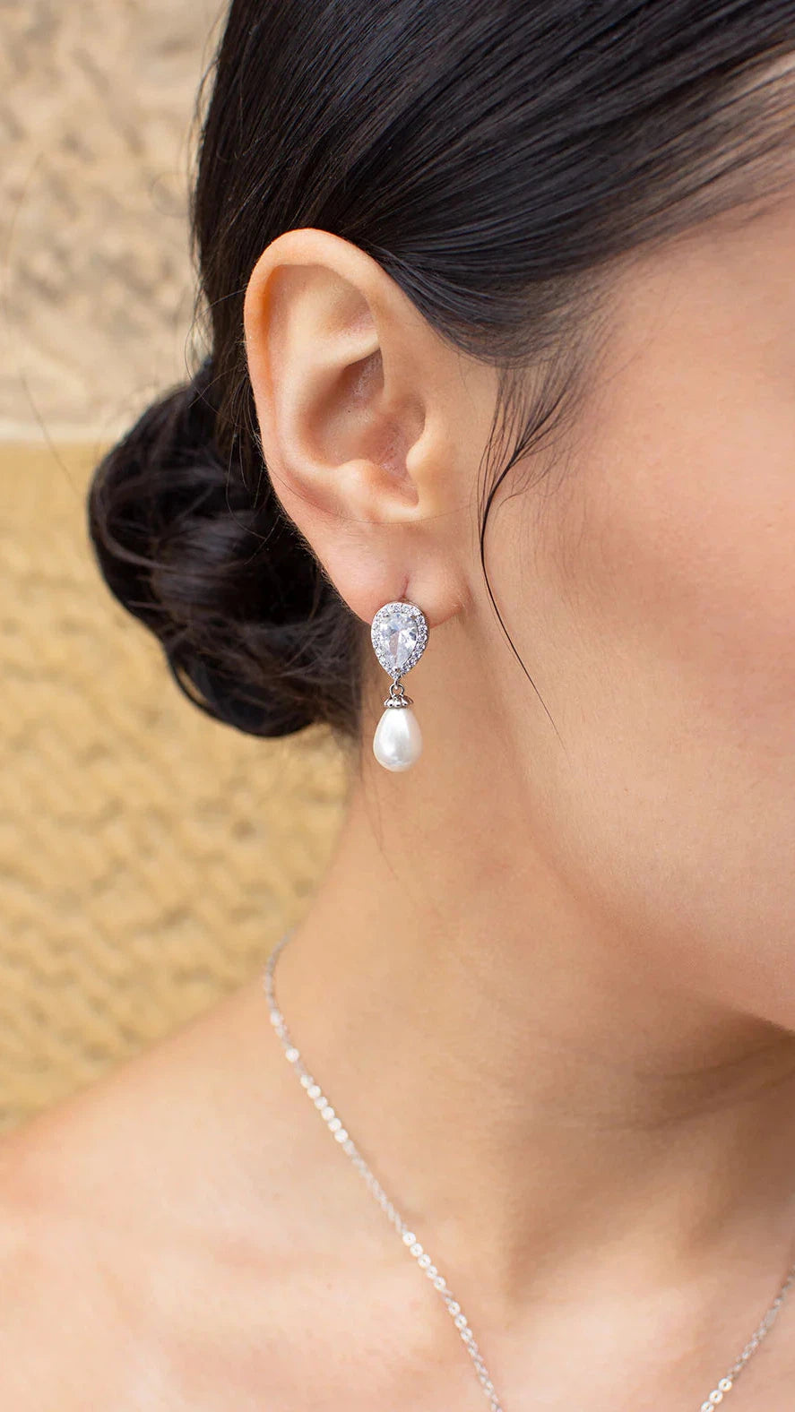 Cara Necklace and Earrings Set