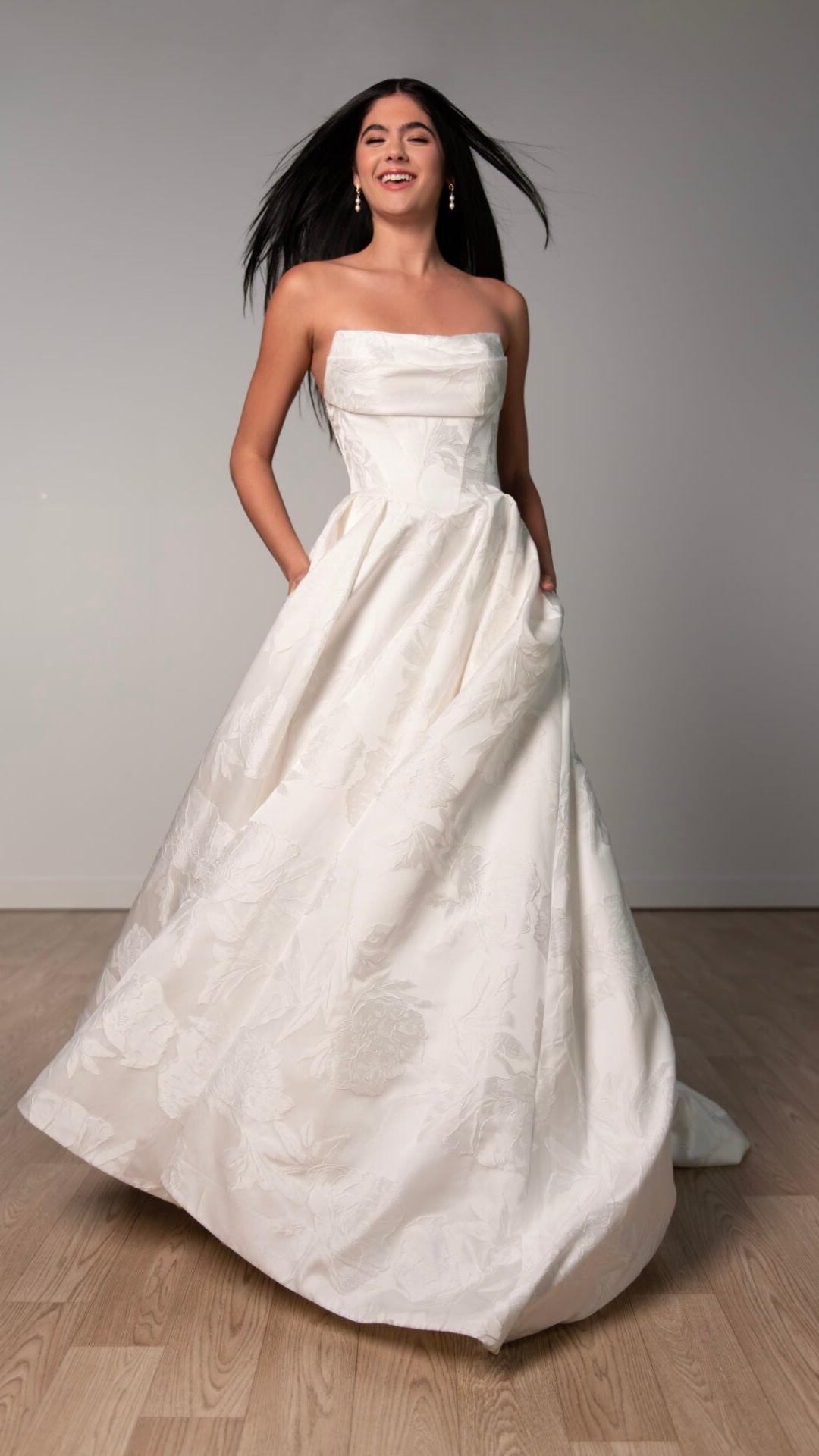 Stella York SY8084