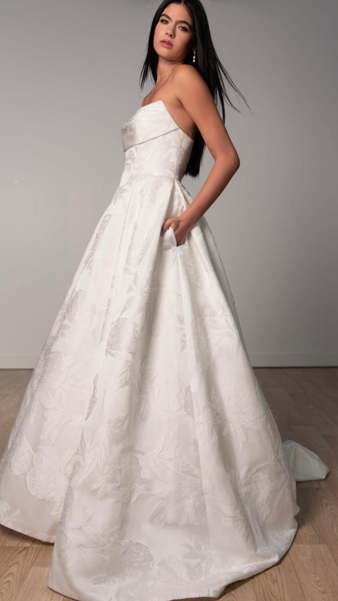 Stella York SY8084