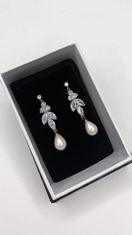 Remy Rhodium Pearl Tree Drop Earring