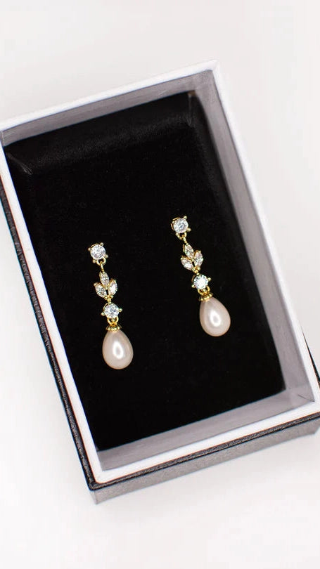 Tara Pearl Drop Earring