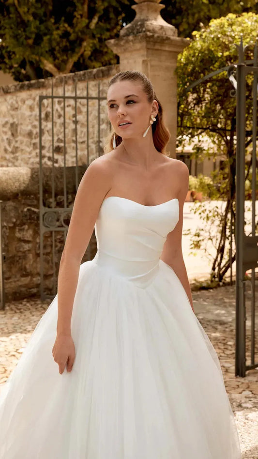 Wedding Dress Styles Explained (A‑Line, Fit‑and‑Flare, Ballgown & More)
