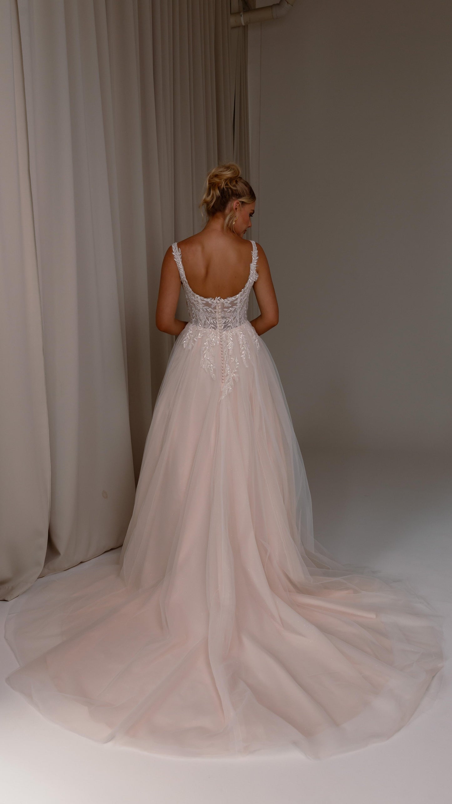 Hazel TC25143