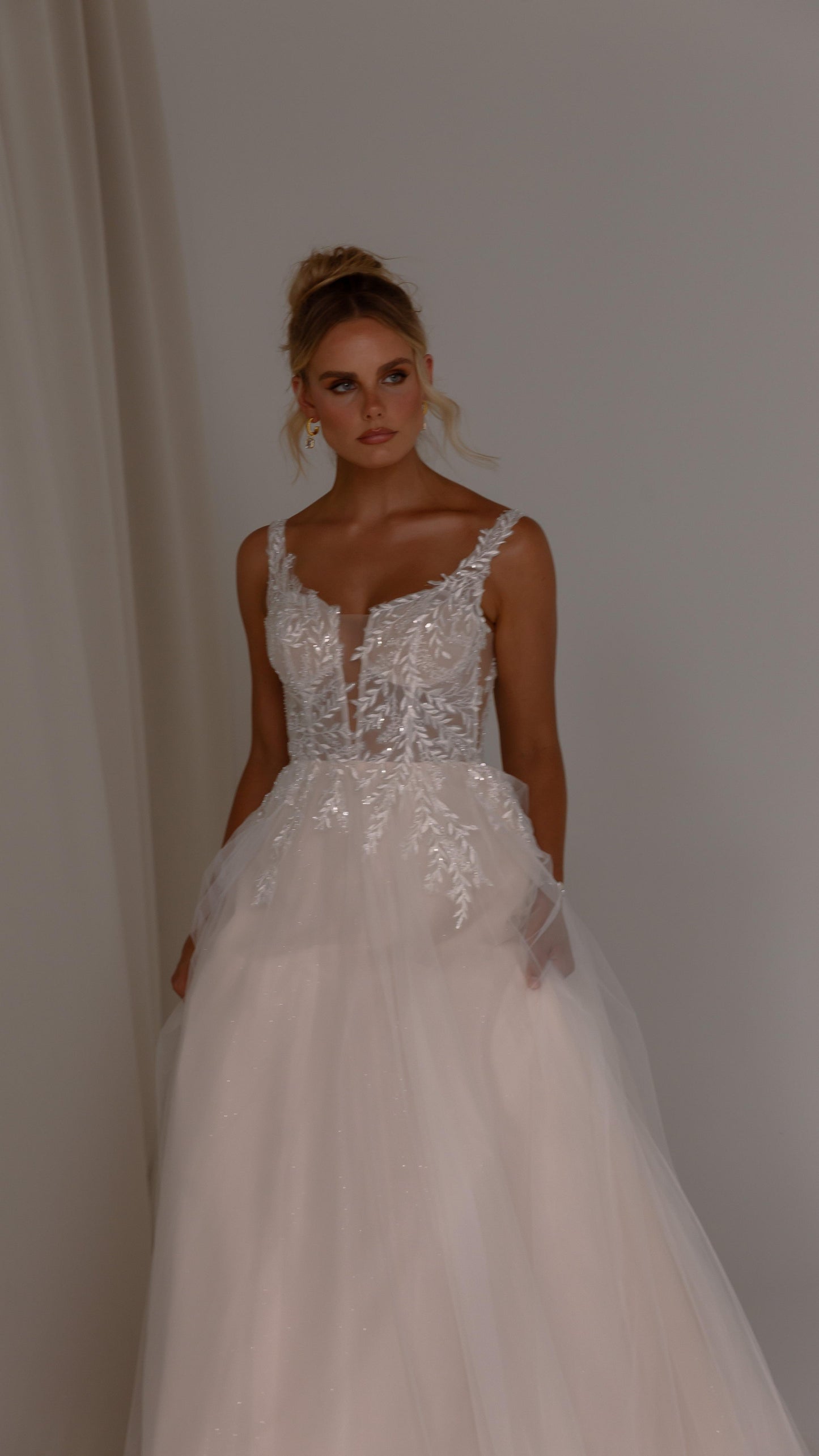 Hazel TC25143