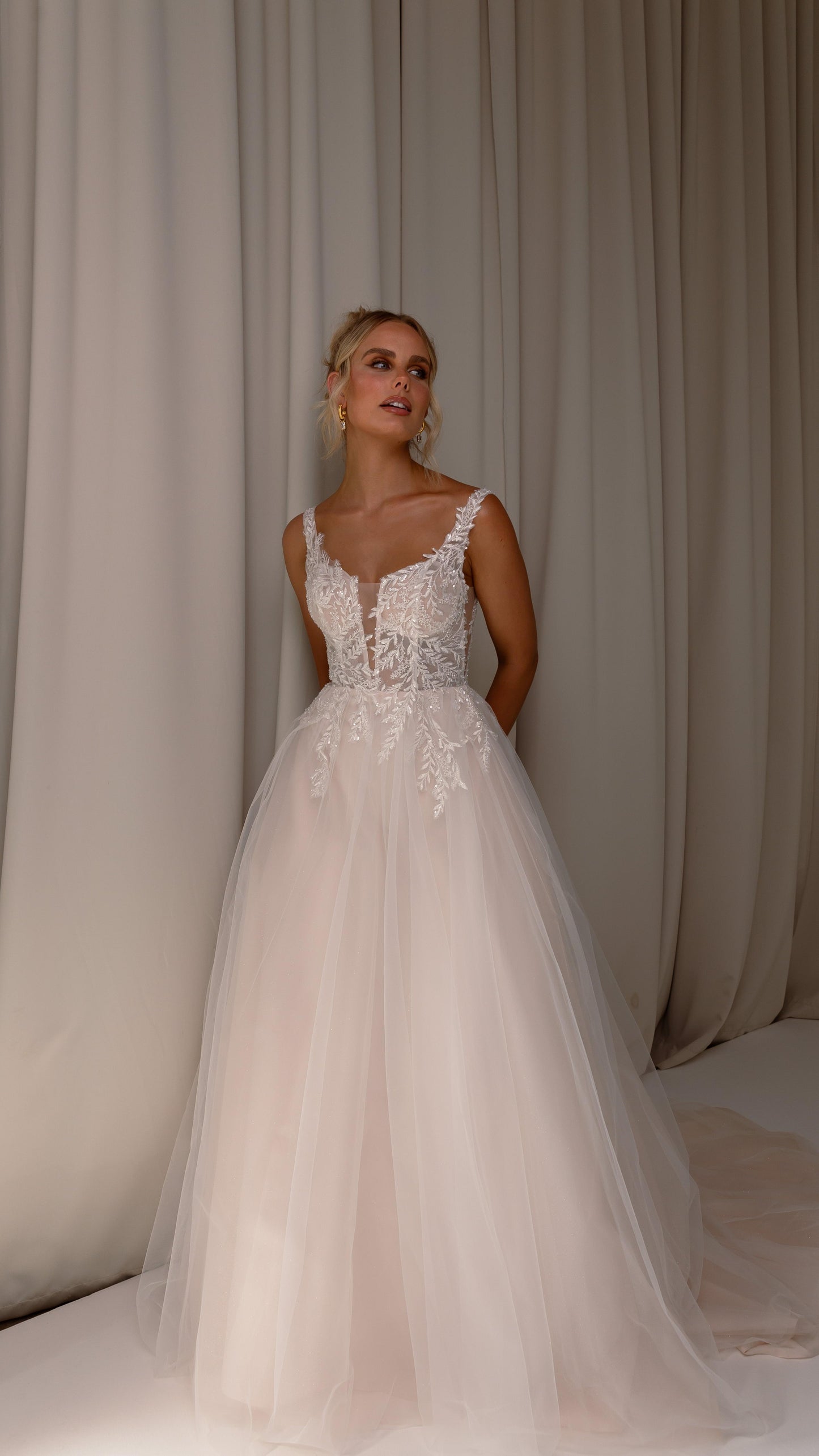 Hazel TC25143