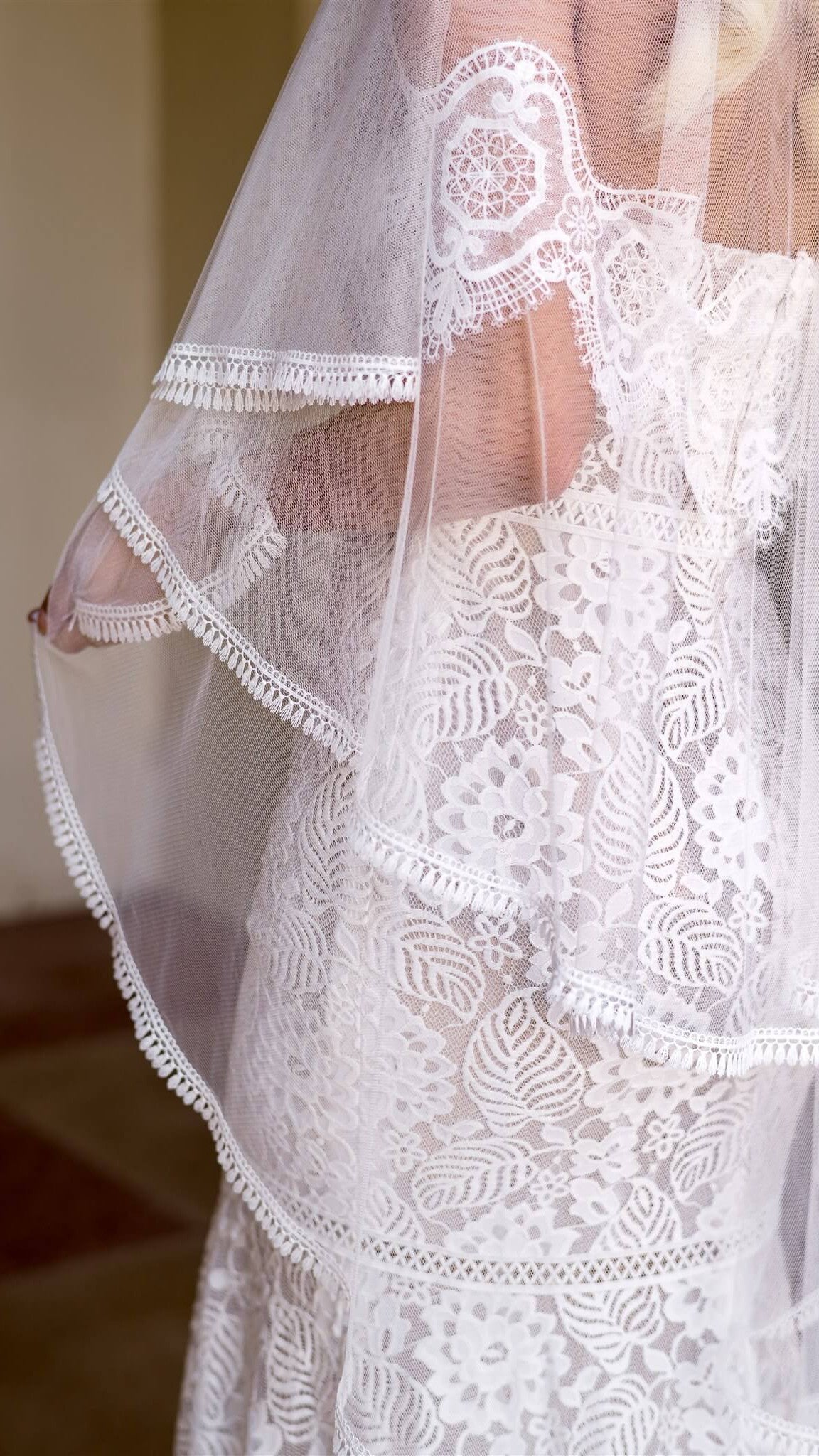 Billie Silk Tulle Boho Lace Edge Veil