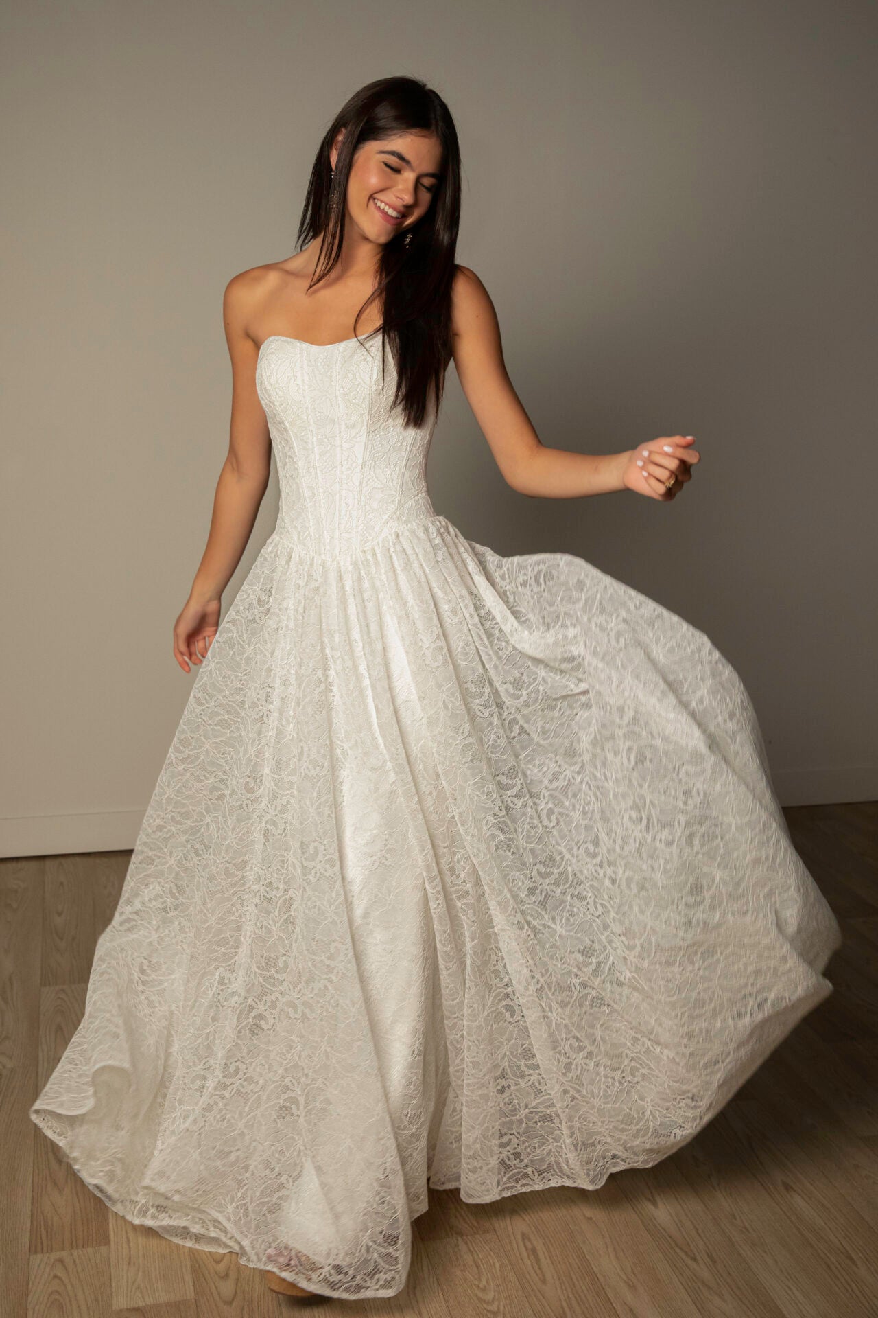 Allover Lace A-Line Wedding Gown with Sweetheart Neckline and Scalloped Train